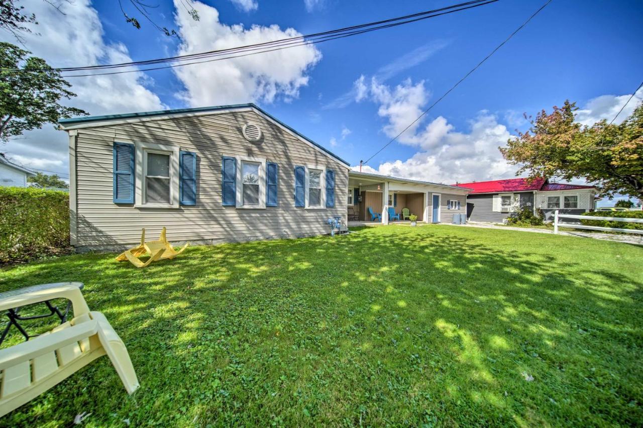 Spacious Geneva House Less Than 5 Mi To The Strip! Exterior photo